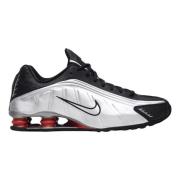 Nike Begränsad upplaga Svart Metallic Silver Shox R4 Multicolor, Herr