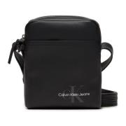 Calvin Klein Svart axelväska med dragkedja Black, Herr