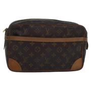 Louis Vuitton Vintage Pre-owned Canvas kuvertvskor Brown, Dam