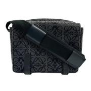 Loewe Pre-owned Pre-owned Canvas axelremsvskor Black, Herr