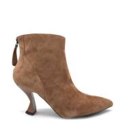 Jeannot Suede Zip Back Leather Effect Heels Brown, Dam