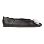 Salvatore Ferragamo Elegant Ballettflats för Kvinnor Black, Dam