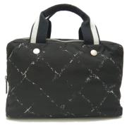 Chanel Vintage Pre-owned Nylon chanel-vskor Black, Dam