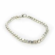 Tiffany & Co. Pre-owned Pre-owned Silver armband Gray, Dam