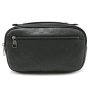 Louis Vuitton Vintage Pre-owned Tyg louis-vuitton-vskor Black, Dam