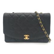 Chanel Vintage Pre-owned Tyg axelremsvskor Black, Dam