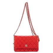 Chanel Vintage Pre-owned Laeder axelremsvskor Red, Dam