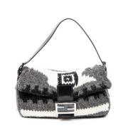 Fendi Vintage Pre-owned Canvas axelremsvskor Gray, Dam