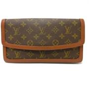 Louis Vuitton Vintage Pre-owned Tyg louis-vuitton-vskor Brown, Dam