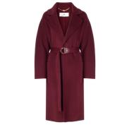 Elisabetta Franchi Bordeaux Yllekappa med Breda Revers Red, Dam