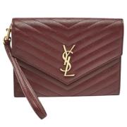 Yves Saint Laurent Vintage Pre-owned Laeder kuvertvskor Red, Dam