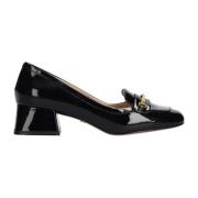 Lola Cruz Elegant lackläder mockasin med metallisk detalj Black, Dam