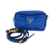 Prada Vintage Pre-owned Canvas crossbodyvskor Blue, Dam