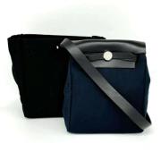 Hermès Vintage Pre-owned Canvas axelremsvskor Blue, Dam