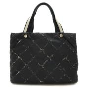 Chanel Vintage Pre-owned Canvas axelremsvskor Black, Dam