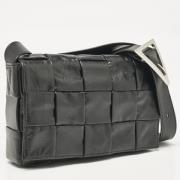 Bottega Veneta Vintage Pre-owned Laeder crossbodyvskor Black, Dam