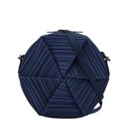 Issey Miyake Pre-owned Pre-owned Polyester axelremsvskor Blue, Dam