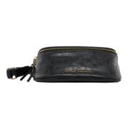 Carlo Colucci Slingbag med präglat logotyp Black, Dam