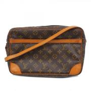 Louis Vuitton Vintage Pre-owned Tyg axelremsvskor Brown, Dam