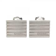 Chanel Vintage Pre-owned Metall chanel-smycken Gray, Dam