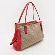 Coach Pre-owned Pre-owned Canvas axelremsvskor Beige, Dam