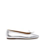 aeyde Silver Båge Slip-On Platta Skor Gray, Dam