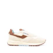 Autry Ljusbeige Sneakers med Snörning Beige, Dam