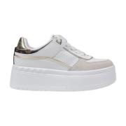 Guess Plattformsneakers med snörning White, Dam