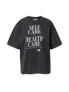 T-shirt 'SELF CARE'