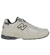 New Balance Skor - 2002 - Timberwolf/Svart