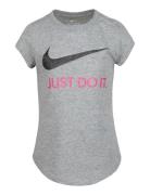 Nkg Swoosh Jdi S/S Tee Grey Nike