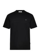 Essential Sami Classic T-Shirt Black Wood Wood