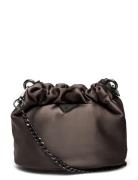 Velina Mini Pouch Brown GUESS