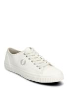 Hughes Low Canvas White Fred Perry