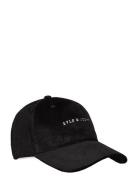 Embroidered Cord Cap Black Lyle & Scott