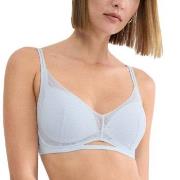 Triumph BH Breathe and Lift Smart PU Ljusblå Fit Smart 4 Dam