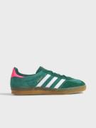 Adidas Originals - Låga sneakers - Green - Gazelle Indoor W - Sneakers