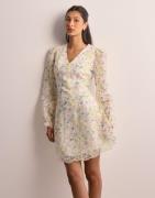 Neo Noir - Blommig - Cabana Embroidery Dress