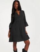 Only - Svart - Onlthyra Peplon Dress Noos Wvn