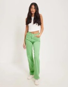 Pieces - Grön - Pcholly Hw Wide Jeans Colour Noos B