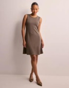 JDY - Brun - Jdyalanis S/L Mini Dress Jrs Exp