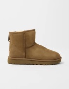 UGG - Brun - W Classic Mini II