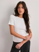 Only - Vit - Onljune S/S Tee Jrs Noos