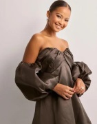 Malina - Brun - Val off-shoulder mini dress