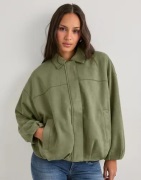 Nelly - Grön - Puffy Pleat Brushed Jacket