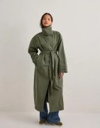 Nelly - Grön - High Collar Trench Coat
