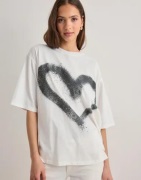 One Teaspoon - Vit - Heart White Kobe Tee