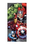 BrandMac Towel Avengers 4421 - 70X140 Cm Multi/patterned