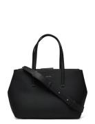 Ck Must Tote Md Shopper Väska Black Calvin Klein