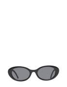 Pcbelle J Sunglasses Solglasögon Black Pieces